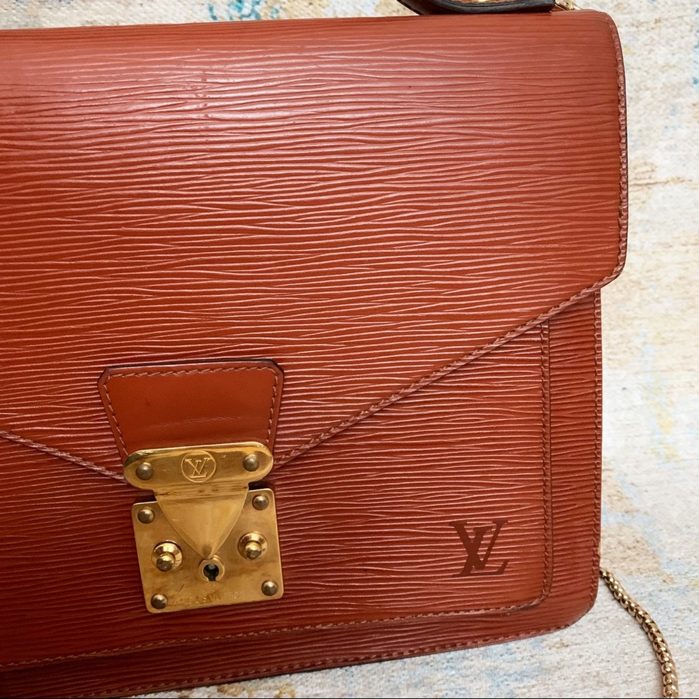 Authentic Louis Vuitton Epi Monceau Handbag - Picture 12 of 15